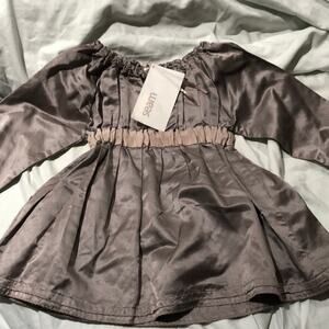 Seam 4t taupe top NWT